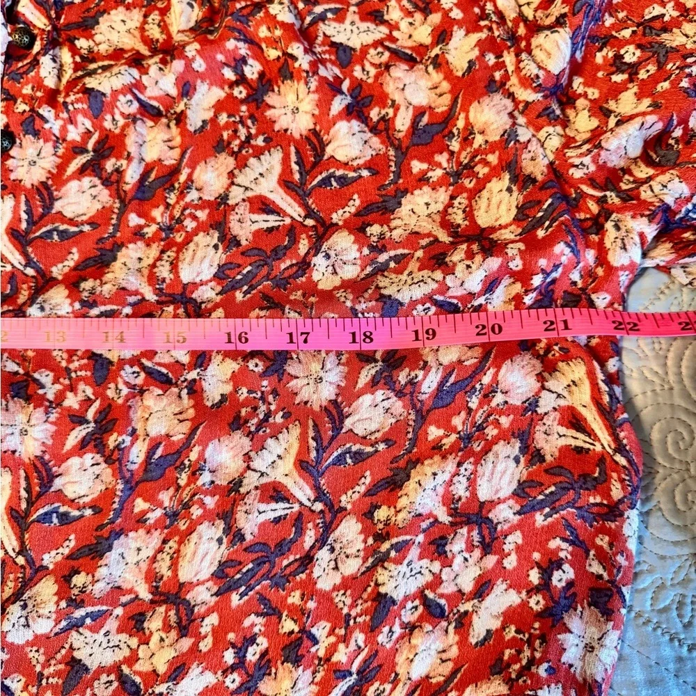 Lucky Brand Red and Cream Floral Blouse - Picture 4 of 10
